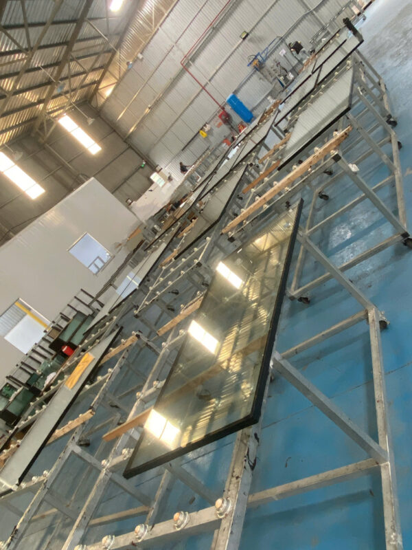 Kính Chống Cháy LEVINA